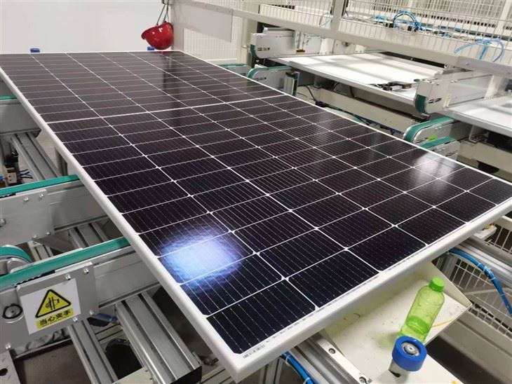 Off-grid Solar Electric Generators